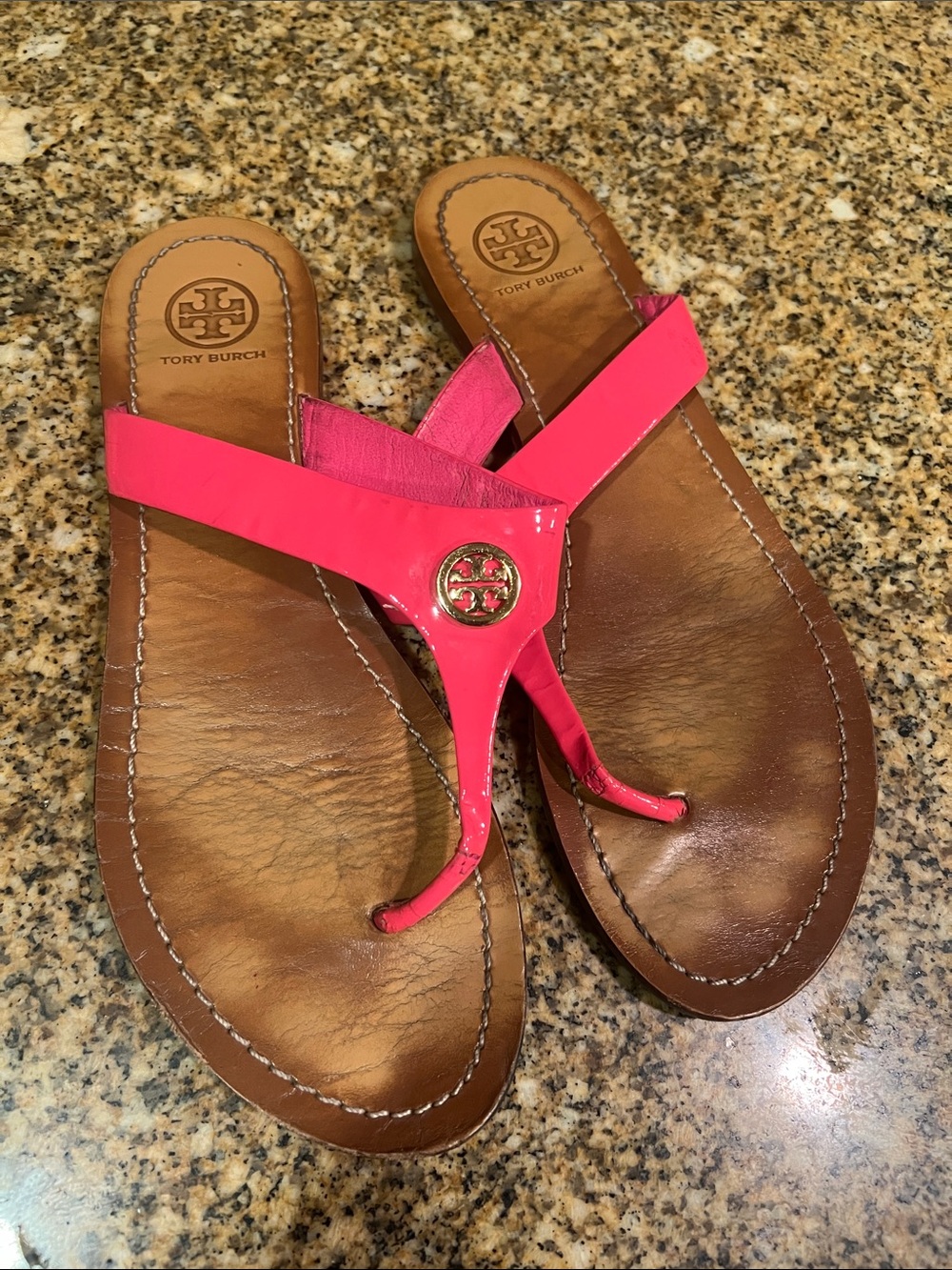 Tory Burch Hot Pink Patent Leather Thong Sandals 7